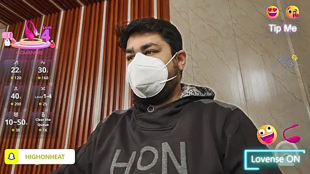 Snapshot of A4h_odin1 chatting on January 7, 8:52 am A4h odin1 online show from January 7, 8:52 am