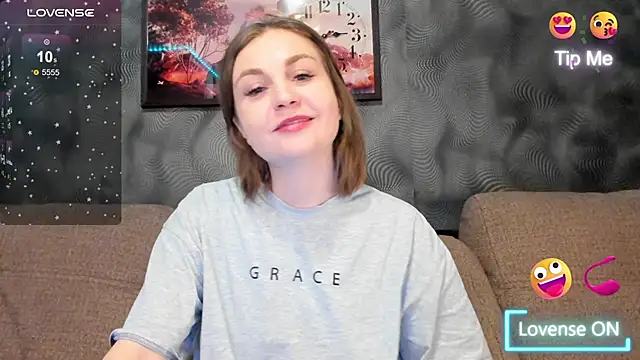 CassieMils online show from May 24, 8:47 am