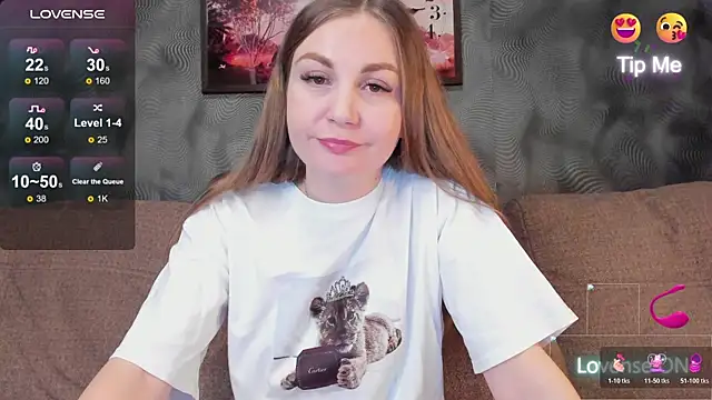 CassieMils online show from January 12, 4:25 pm