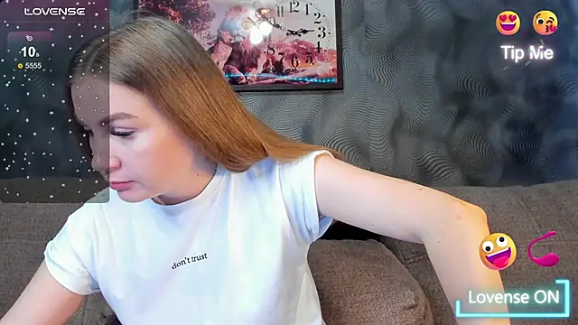 CassieMils online show from September 9, 5:06 am