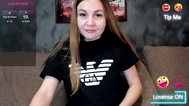 CassieMils online show from January 10, 2:12 pm