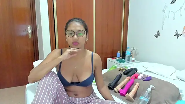 Honney sugar19 online show from November 14, 10:35 pm