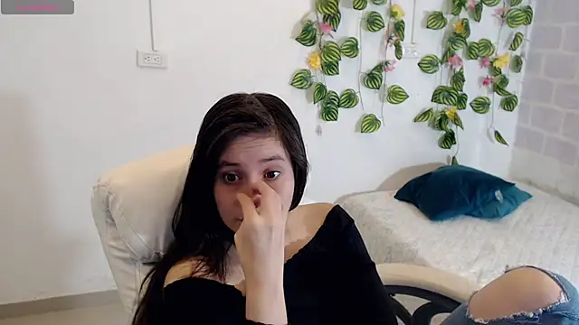 tania sweet   online show from October 1, 2:43 pm