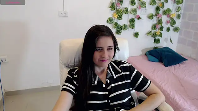 tania sweet   online show from November 3, 4:54 pm