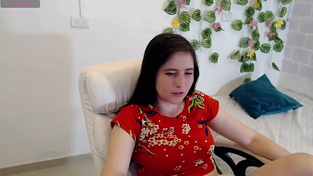 tania sweet   online show from October 26, 2:39 pm