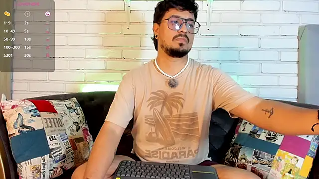 DaviidEvans  online show from December 4, 3:55 pm