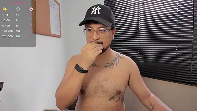 DaviidEvans  online show from December 6, 8:56 pm