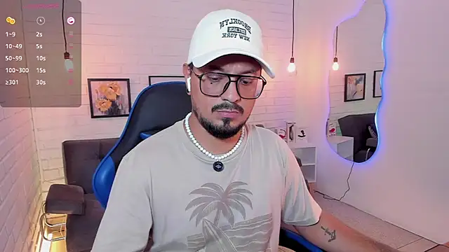 DaviidEvans  online show from September 14, 2:28 pm