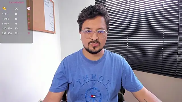 DaviidEvans  online show from December 11, 7:25 pm