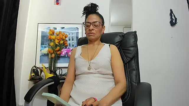 Aries Mature online show from January 7, 4:01 pm