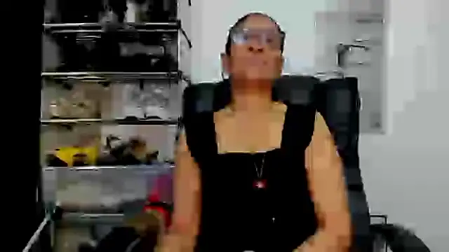 Aries Mature online show from April 16, 2:18 pm