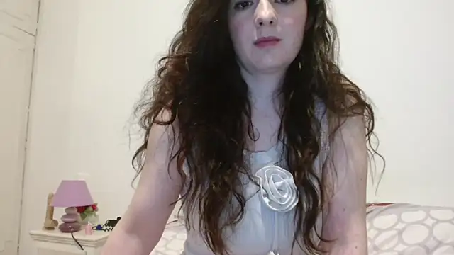 desirmiss1 online show from May 23, 7:40 am