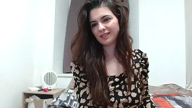 desirmiss1 online show from February 12, 7:52 am