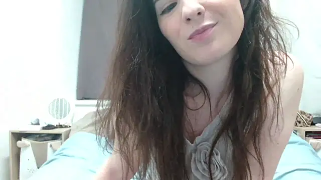 desirmiss1 online show from March 11, 8:08 am