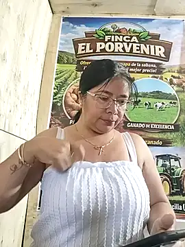   valentina18 online show from March 15, 1:07 pm