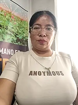   valentina18 online show from April 26, 1:08 pm