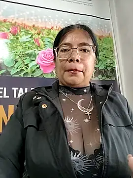   valentina18 online show from May 5, 12:30 pm