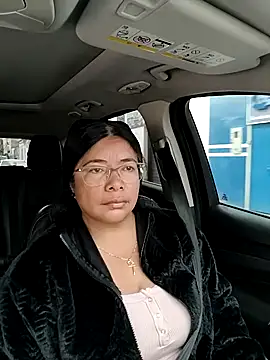   valentina18 online show from April 1, 1:52 pm