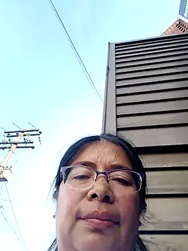 Snapshot of __valentina18 chatting on February 22, 1:13 pm   valentina18 online show from February 22, 1:13 pm