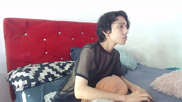 LAICK 01 online show from September 15, 7:58 pm