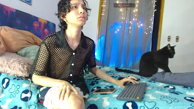 Snapshot of LAICK_01 chatting on July 17, 3:48 am LAICK 01 online show from July 17, 3:48 am