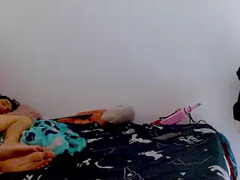 LAICK 01 online show from December 8, 5:22 pm