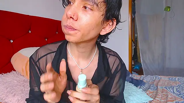 LAICK 01 online show from April 13, 7:07 pm