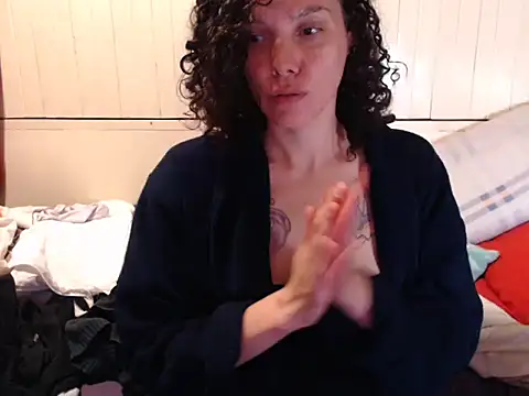 deftoolceles online show from May 16, 12:53 am