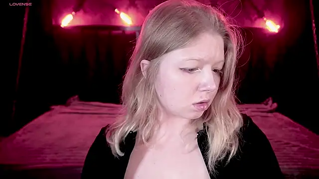 Tinker Belll online show from October 12, 7:15 pm