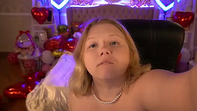 Tinker Belll online show from February 27, 10:53 pm