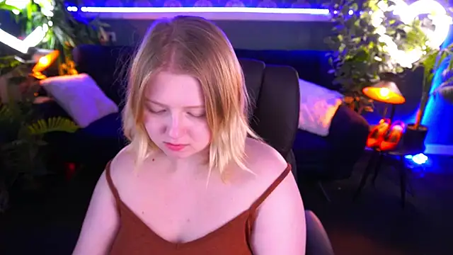 Tinker Belll online show from March 14, 1:05 am