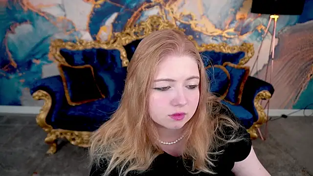 Snapshot of Tinker_Belll chatting on July 8, 7:14 pm Tinker Belll online show from July 8, 7:14 pm