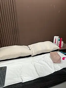 Melissabaylin online show from March 16, 3:59 pm