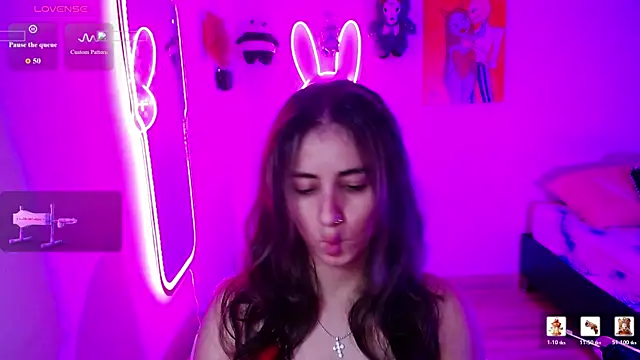 valentina angel online show from June 7, 3:01 am