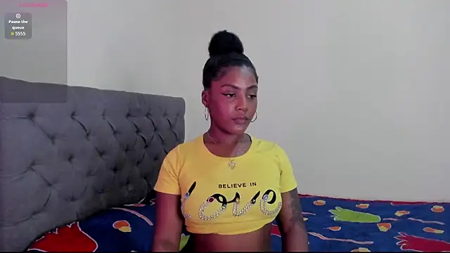 Snapshot of ashantib19 chatting on February 8, 9:23 pm ashantib19 online show from February 8, 9:23 pm