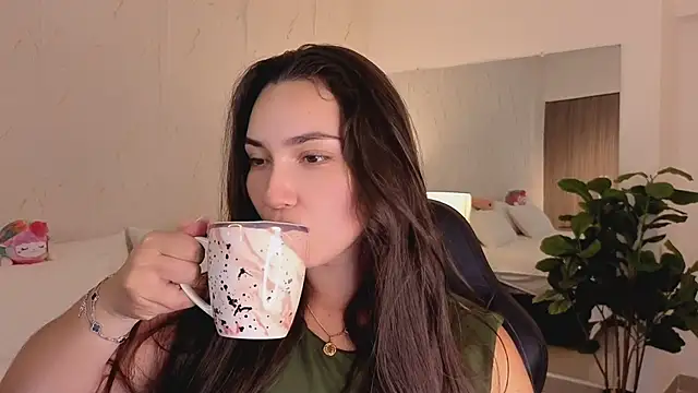 ava blue online show from February 17, 7:33 pm