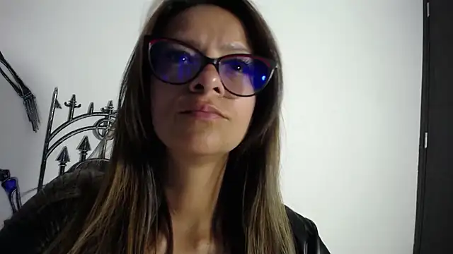 Snapshot of beauti_wild25 chatting on September 22, 7:42 pm beauti wild25 online show from September 22, 7:42 pm