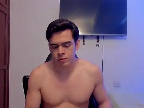 Snapshot of Lucian_Gomez_ chatting on October 20, 6:52 pm Lucian Gomez online show from October 20, 6:52 pm