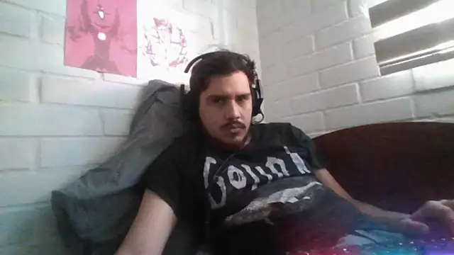 hung weeb online show from April 15, 4:22 pm