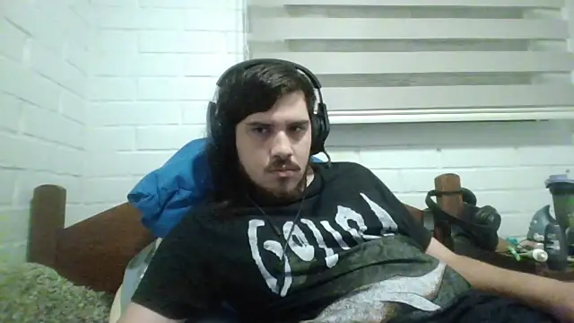 hung weeb online show from April 18, 2:25 am
