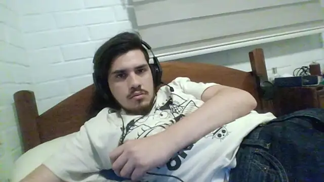 hung weeb online show from December 11, 3:45 am