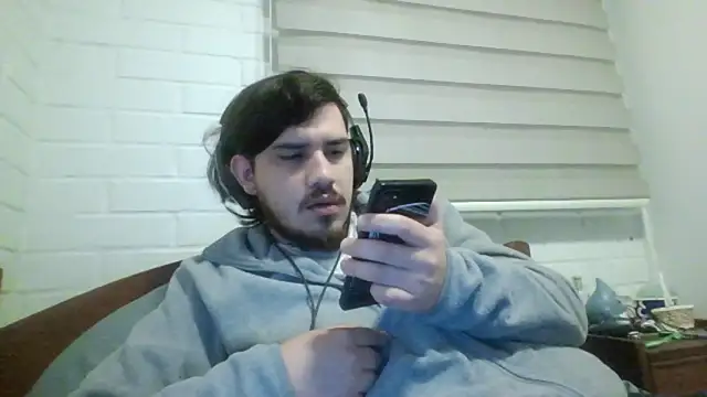 hung weeb online show from June 16, 2:33 am