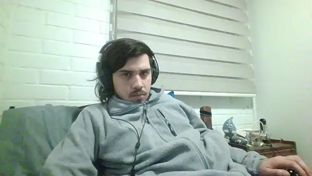 hung weeb online show from August 3, 2:41 am