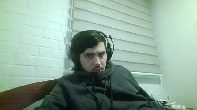 hung weeb online show from July 14, 4:28 am