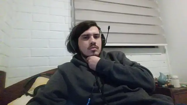 hung weeb online show from May 30, 3:35 am