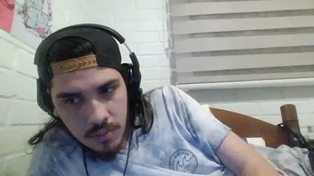 hung weeb online show from December 16, 1:10 am