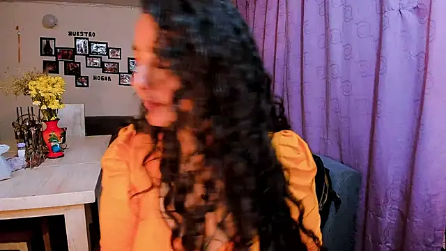 emma luxy online show from January 14, 2:48 am