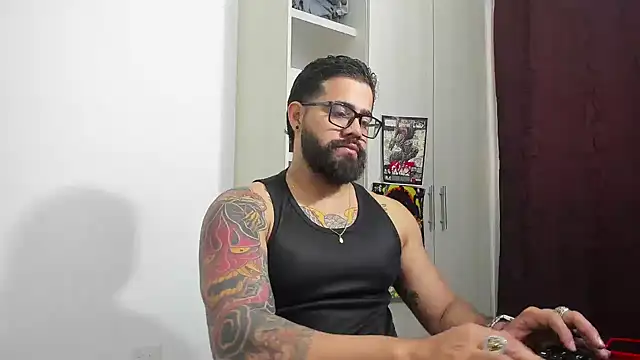 Snapshot of _Coddygold_ chatting on May 9, 2:20 pm Coddygold online show from May 9, 2:20 pm