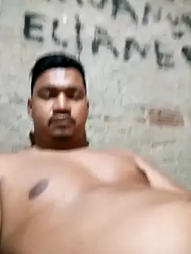 Snapshot of rsc45111 chatting on October 16, 1:14 am rsc45111 online show from October 16, 1:14 am