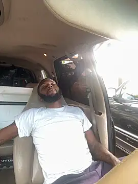 Chocolate Droppa online show from September 14, 4:29 pm